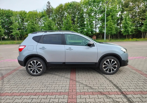 Nissan Qashqai cena 37990 przebieg: 167835, rok produkcji 2013 z Poznań małe 172